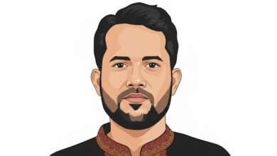 চাঁদপুর ককটেল বিস্ফোরণ, ইউপি চেয়ারম্যানের বাড়িতে হামলা, কাফনের কাপড় পাঠিয়ে হুমকি, মুন্না ঢালী, মতলব উত্তর থানা, রাজনৈতিক সহিংসতা, দাফনের সরঞ্জাম উপহার, হত্যার হুমকি চিরকুট, Chandpur explosion, UP Chairman threatened, shroud sent with note, political violence Bangladesh, Mathlab Uttar police, threats against public representative